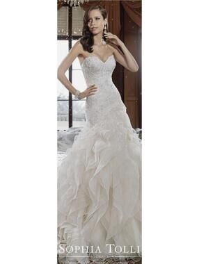 Sophia Tolli Ivory Mermaid Wedding Dress Sz16 +Matching Veil